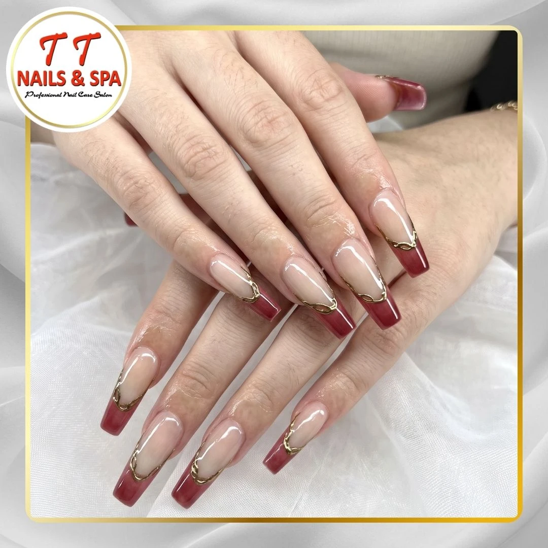 Trending Nail Art Designs_August 2026